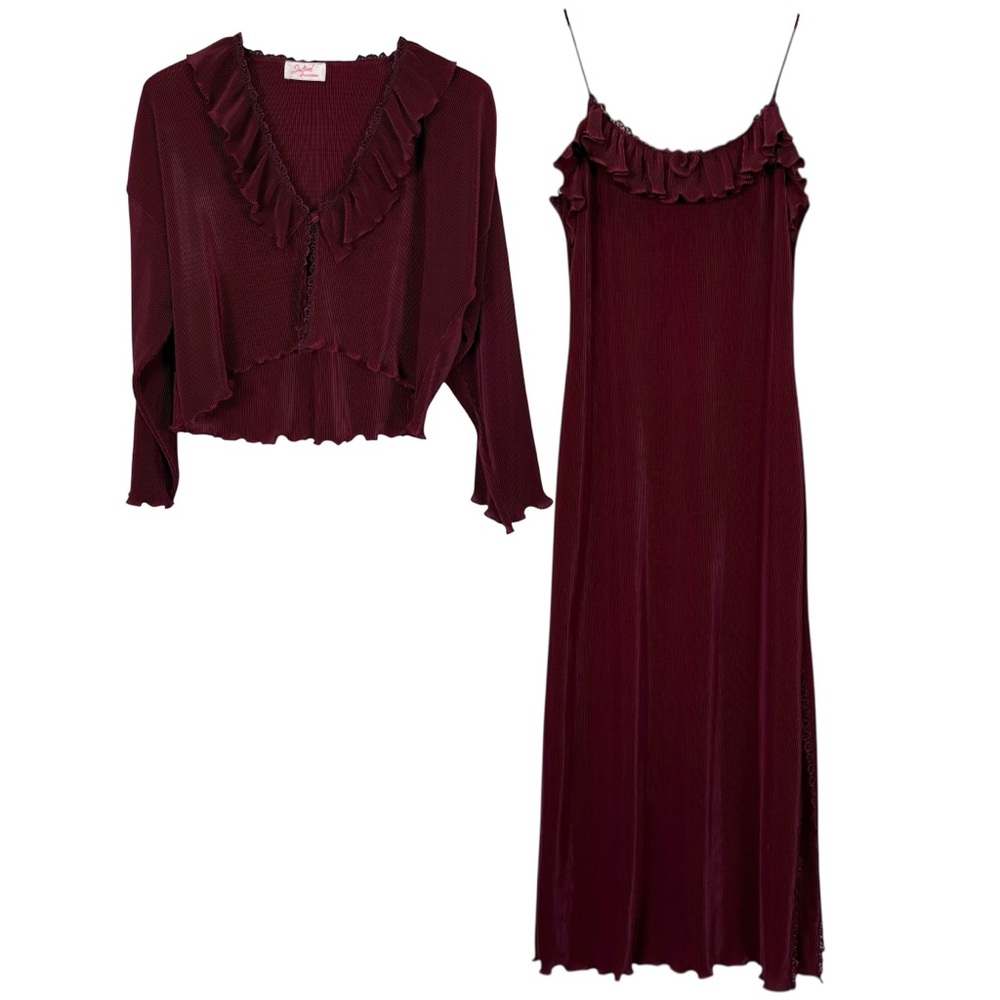 Intimé Of California Size S Vintage Pleated Slip & Bed Jacket Wine Red Rosette
